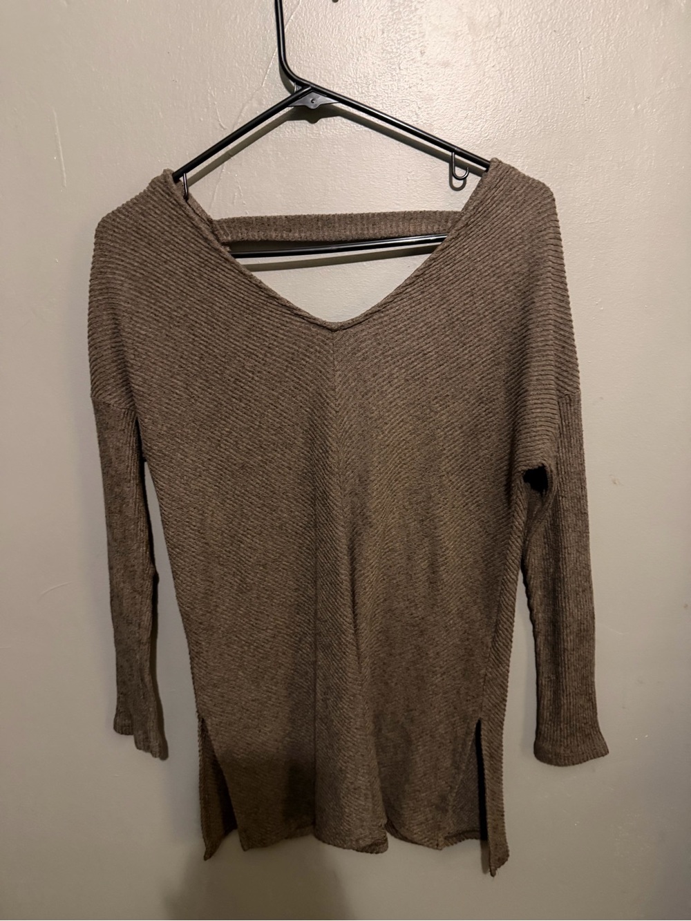 Relaxed V-Neck Longline Sweater in Taupe